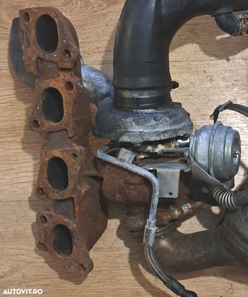 Turbina turbo turbosuflanta cu galerie evacuare in stare foarte buna Originala Saab 9-3 93, Opel Vectra C, Zafira, Zafira C, Astra H, Fiat Croma 1.9cdti Z19DTH 150cp 2002-2010 - 2