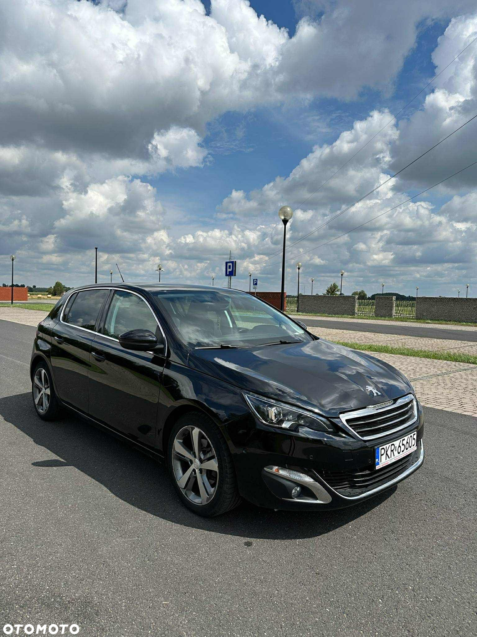 Peugeot 308 1.2 PureTech Allure S&S - 2
