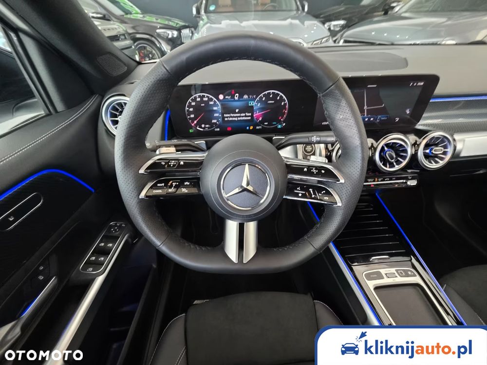 Mercedes-Benz GLB 220 d 4-Matic 8G-DCT - 5