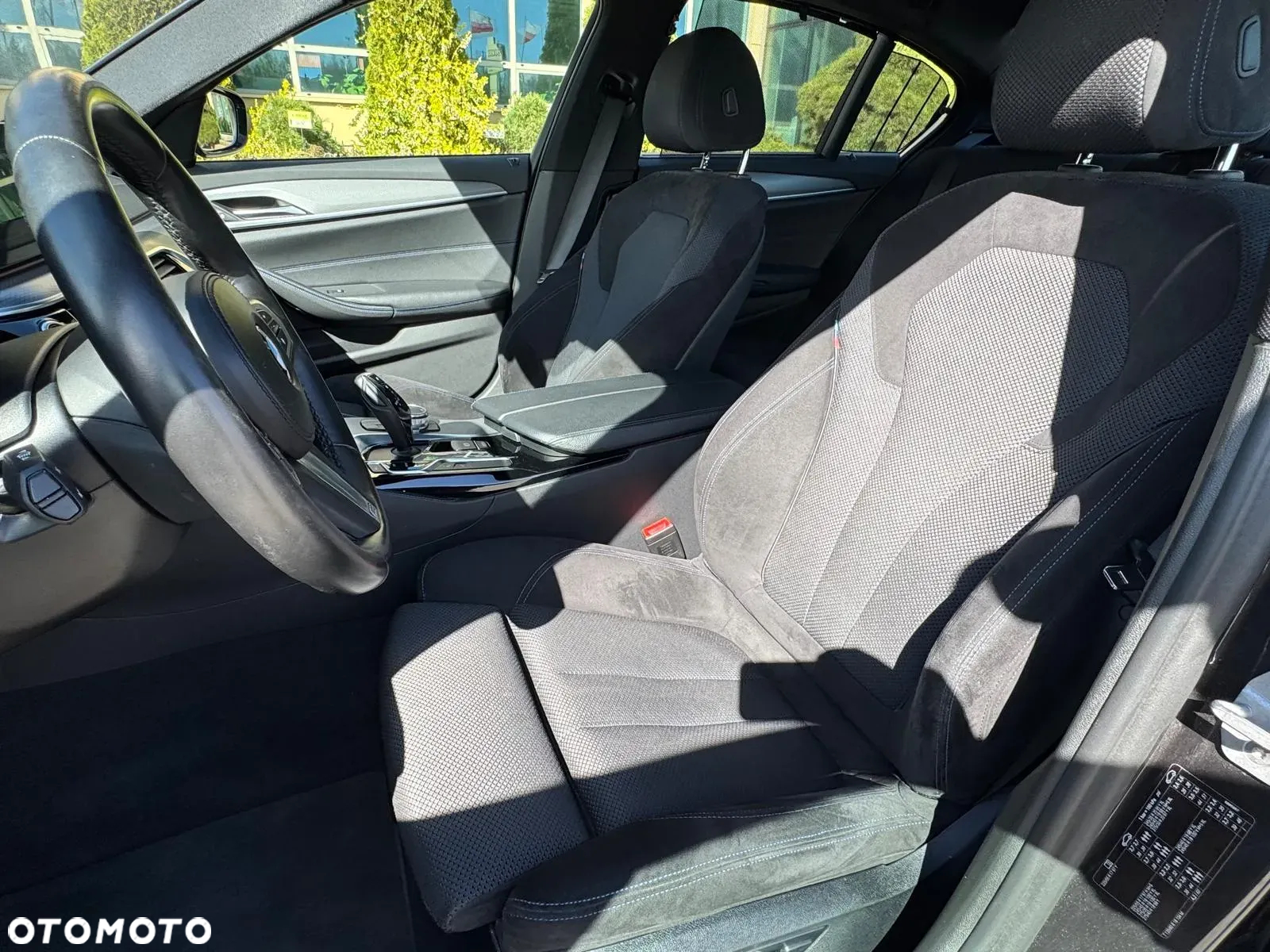 BMW Seria 5 520d Efficient Dynamics M Sport sport - 11