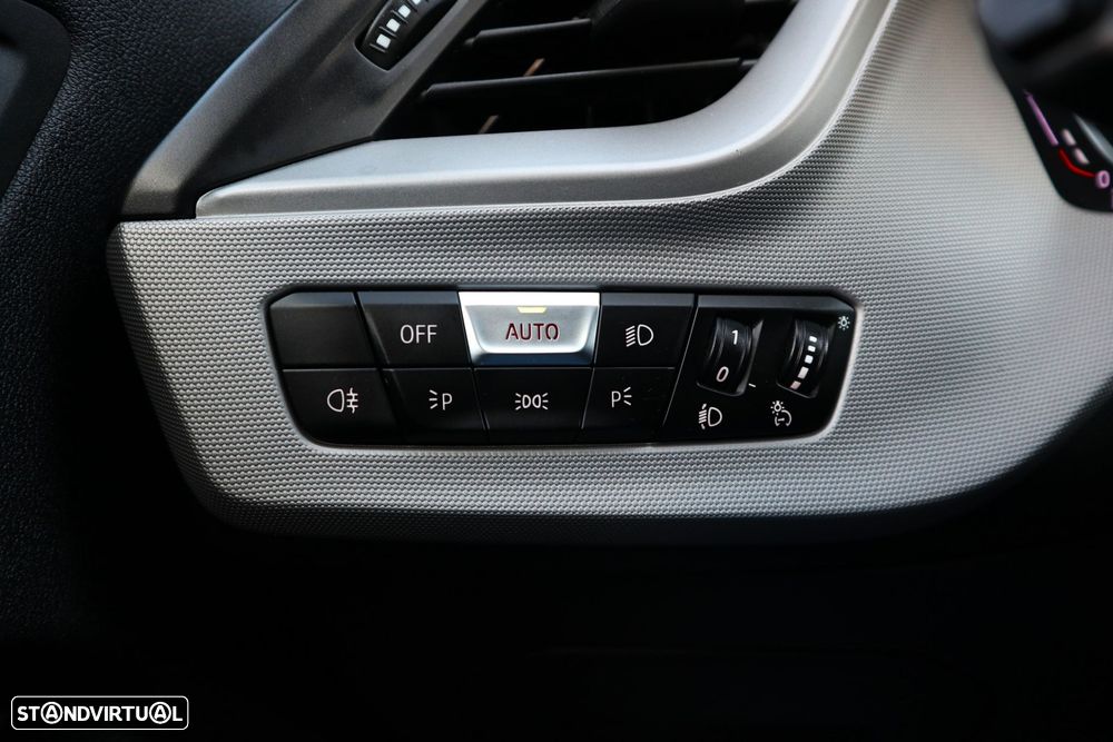 BMW 116 d Corporate Edition Auto - 18