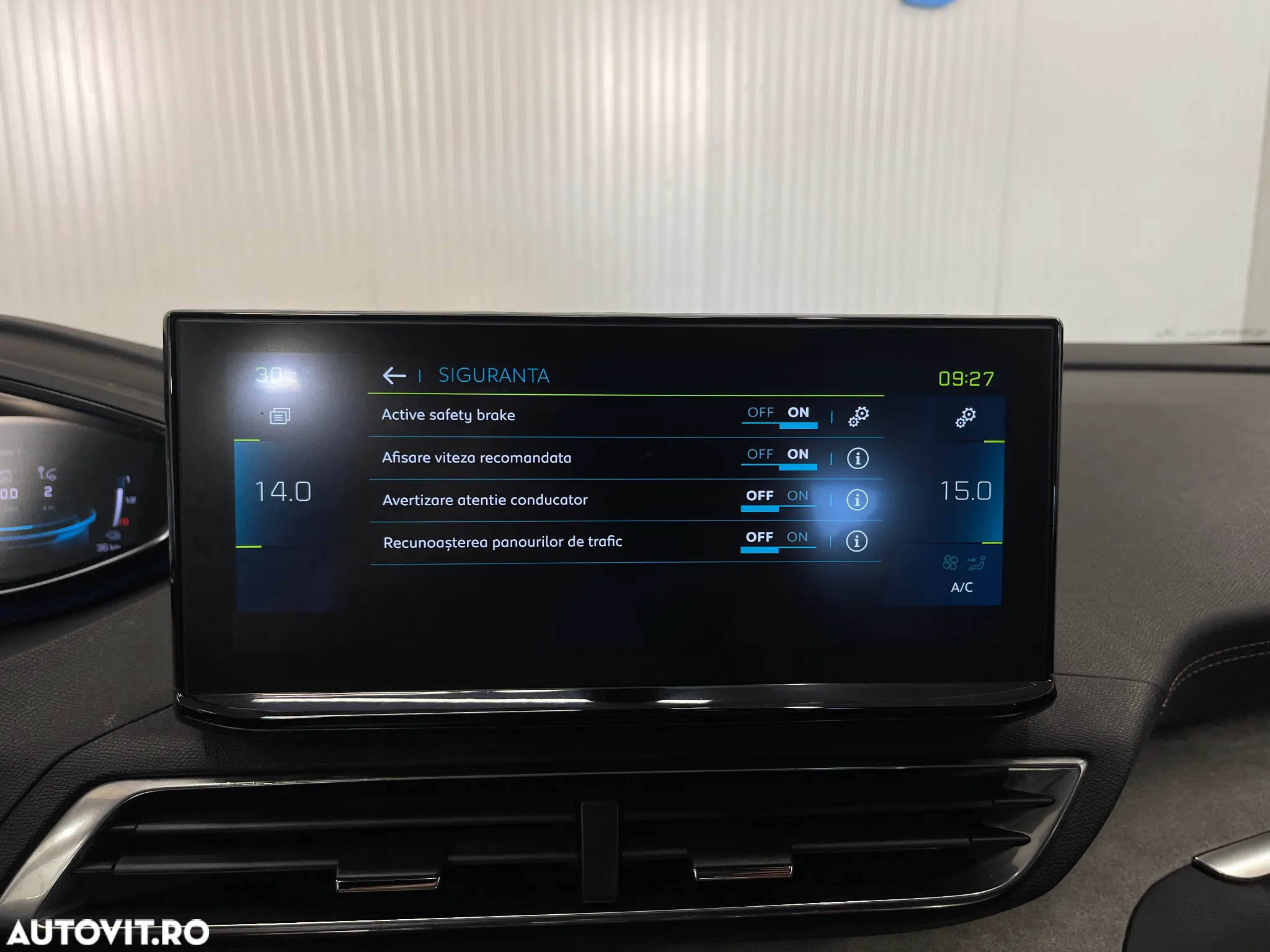 Peugeot 3008 PHEV EAT8 GT Pack - 20