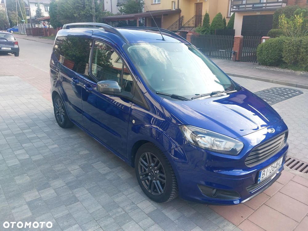 Ford Tourneo Courier 1.0 EcoBoost Sport - 4