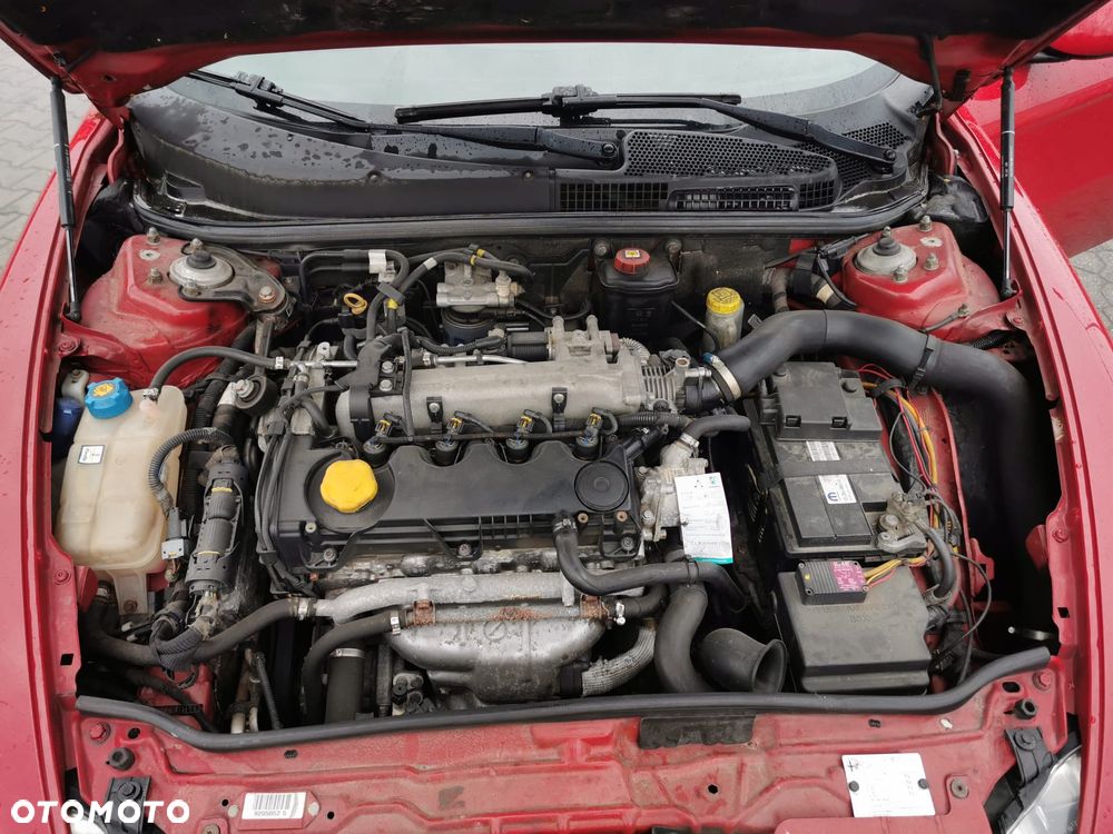 Alfa Romeo 147 1.9 JTDM 8V - 14