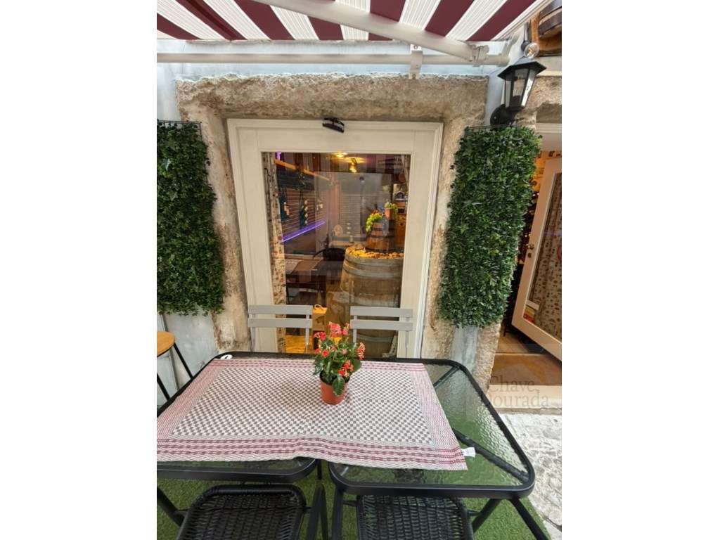 Trespasse de restaurante junto à Câmara Municipal de Coimbra - Grande imagem: 4/10