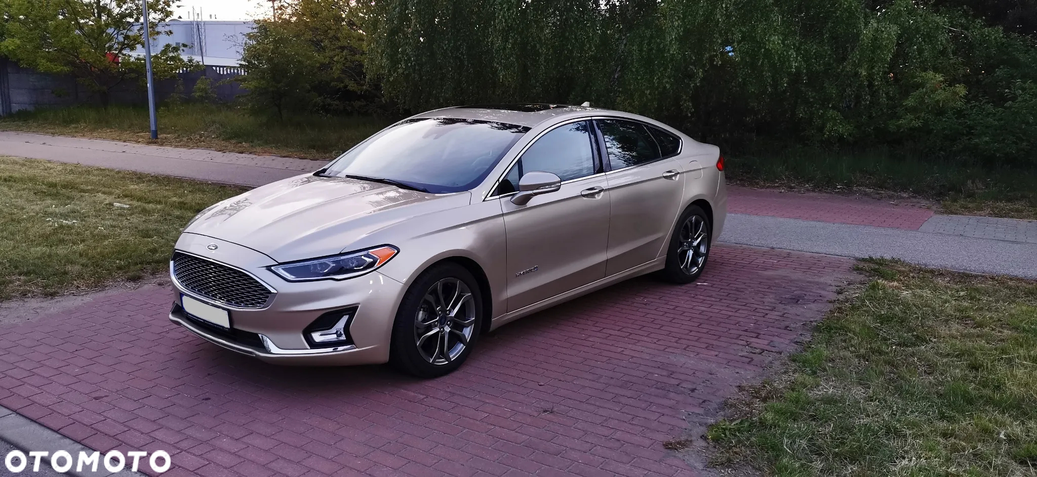 Ford Mondeo 2.0 Hybrid Titanium - 11