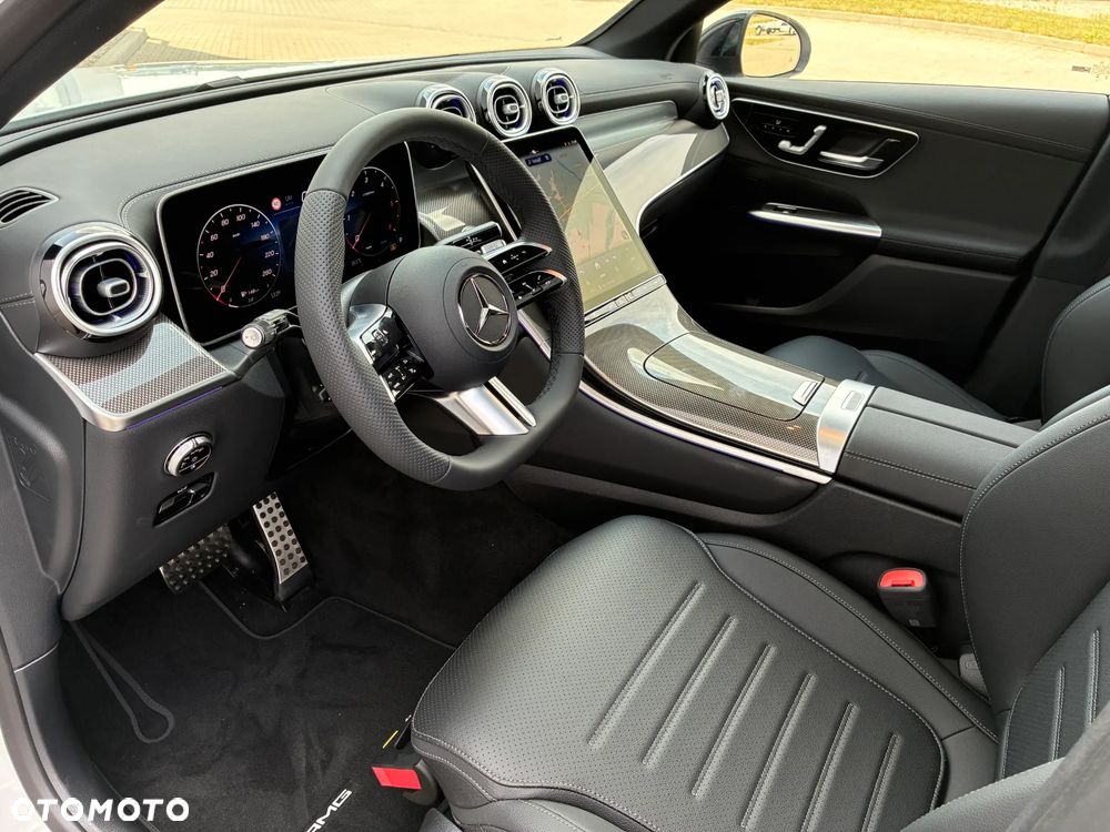 Mercedes-Benz GLC 220 d mHEV 4-Matic AMG Line - 4