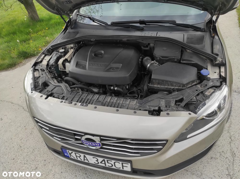 Volvo V60 T5 Drive-E Momentum - 2