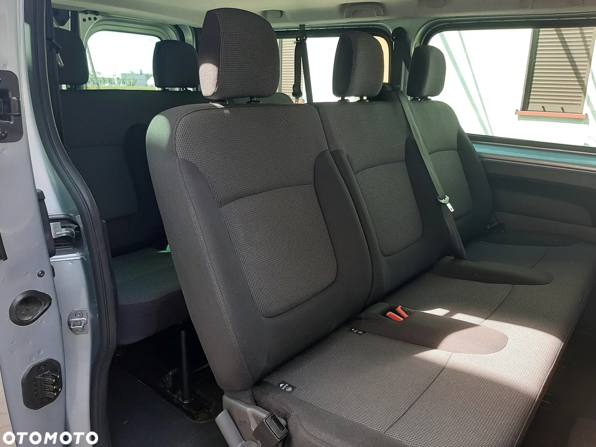 Renault Trafic 2.0 dCi L2H1 HD Extra EDC (bryg.) - 29