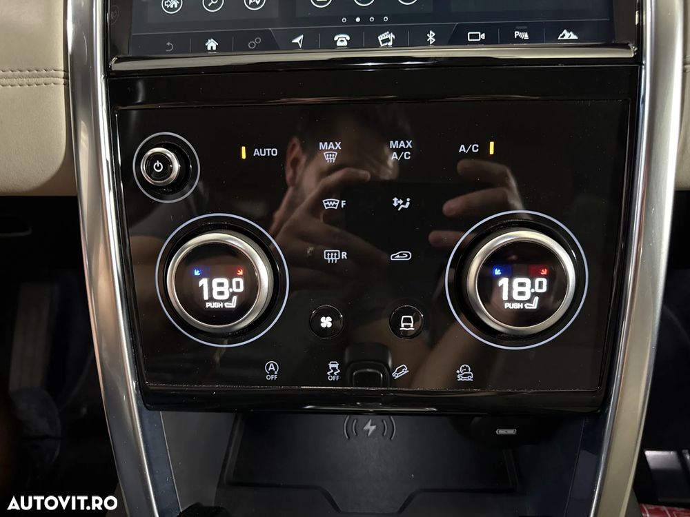 Land Rover Discovery Sport - 18