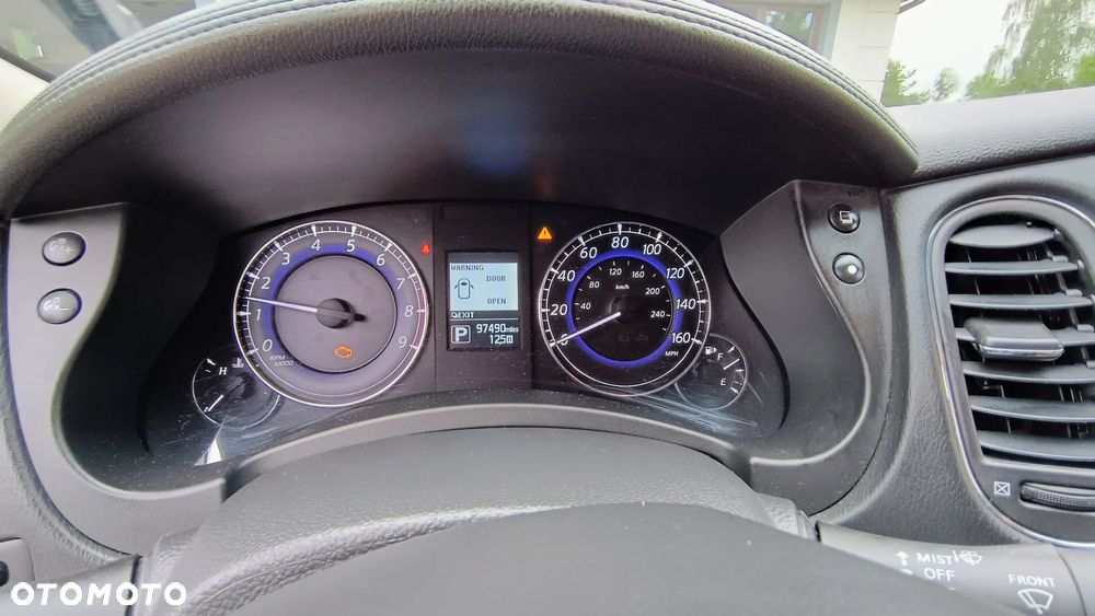 Infiniti Q50 - 16