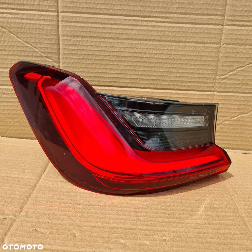 BMW 3 G21 LAMPA LEWA TYLNA KOMBI ORG - 1