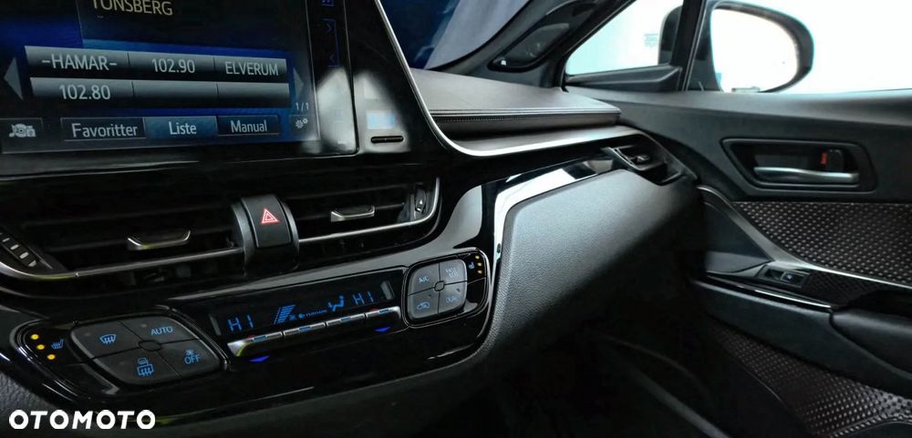 Toyota C-HR Lounge - 16