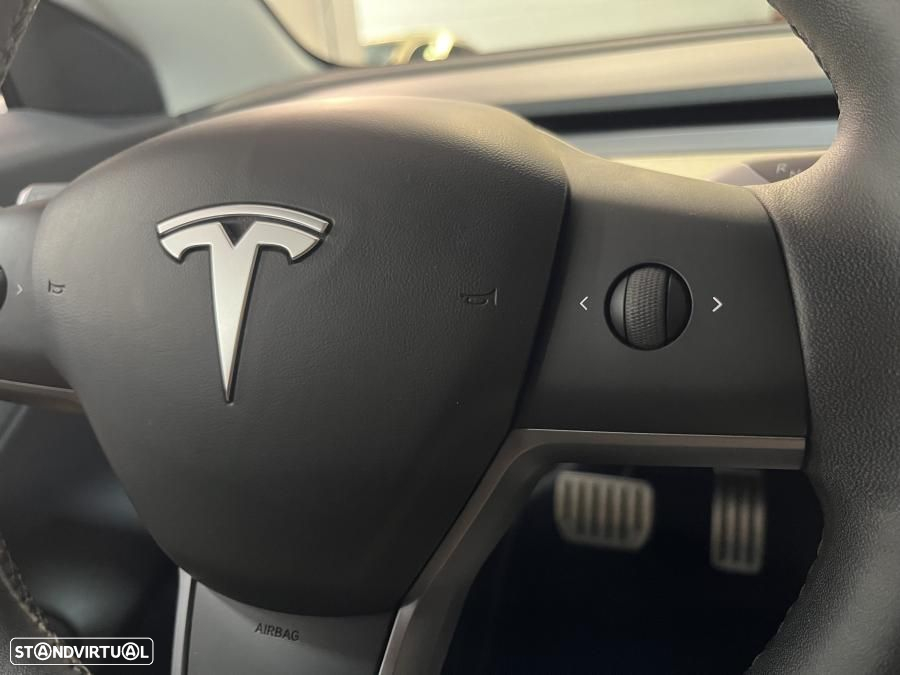 Tesla Model 3 Performance Dual Motor AWD - 22