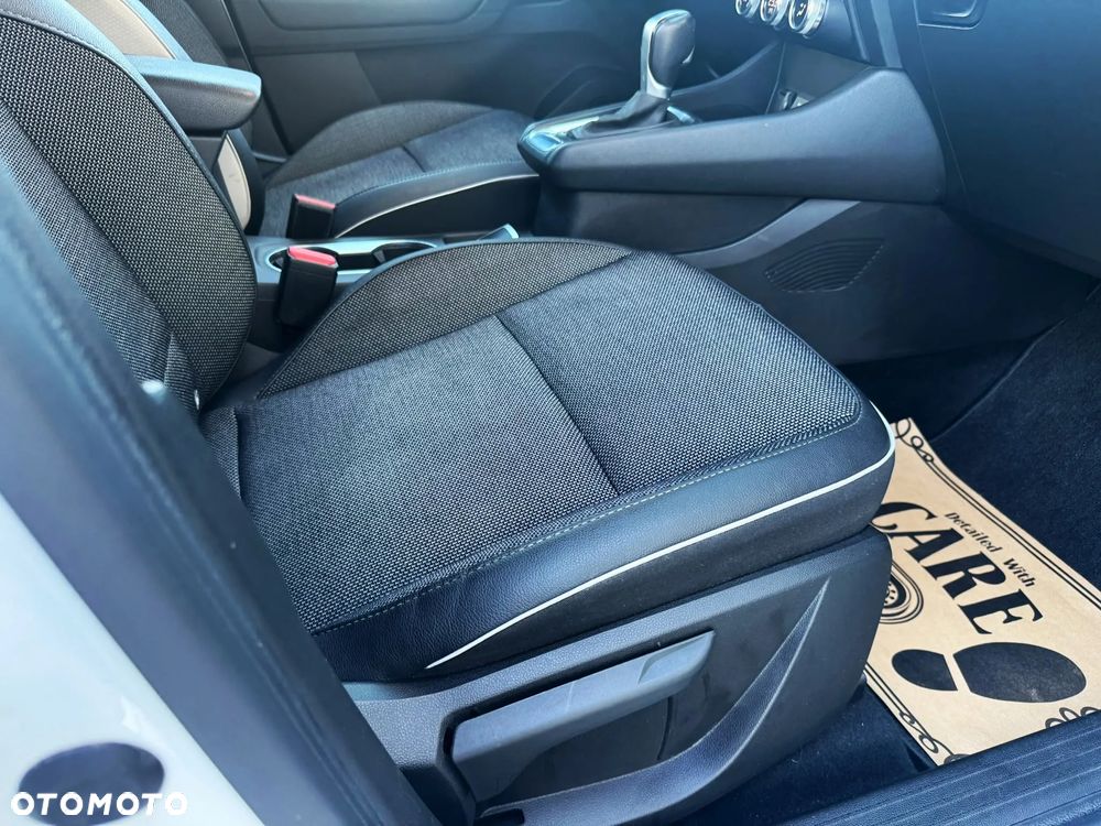 Renault Captur 1.3 TCe Intens EDC - 24