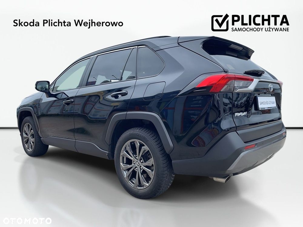 Toyota RAV4 - 8