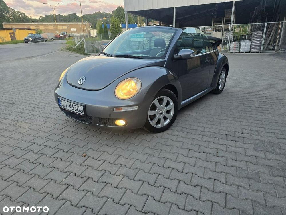 Volkswagen New Beetle - 8