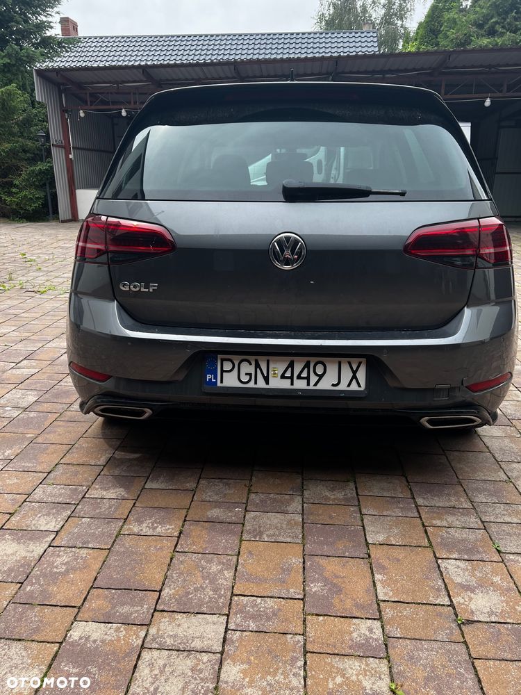 Volkswagen Golf - 4