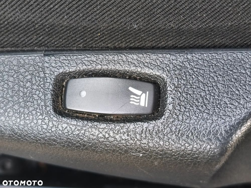 Renault TRAFIC - 29