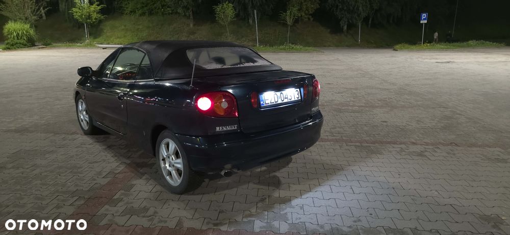 Renault Megane - 18