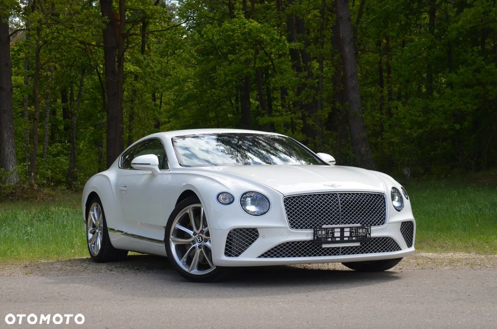 Bentley Continental GT - 13