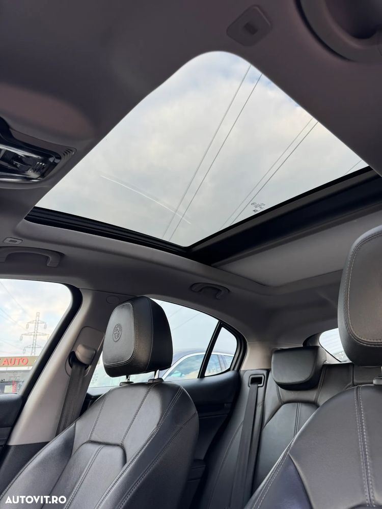 Alfa Romeo Stelvio 2.2 16V AT8 Q4 Lusso Ti - 29