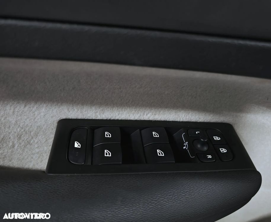 Volvo XC 40 T4 Recharge DKG Inscription Expression - 14