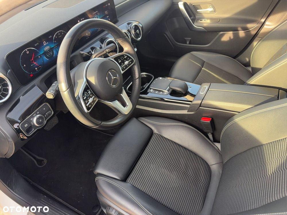 Mercedes-Benz Klasa A 250 E Progressive 8G-DCT - 10