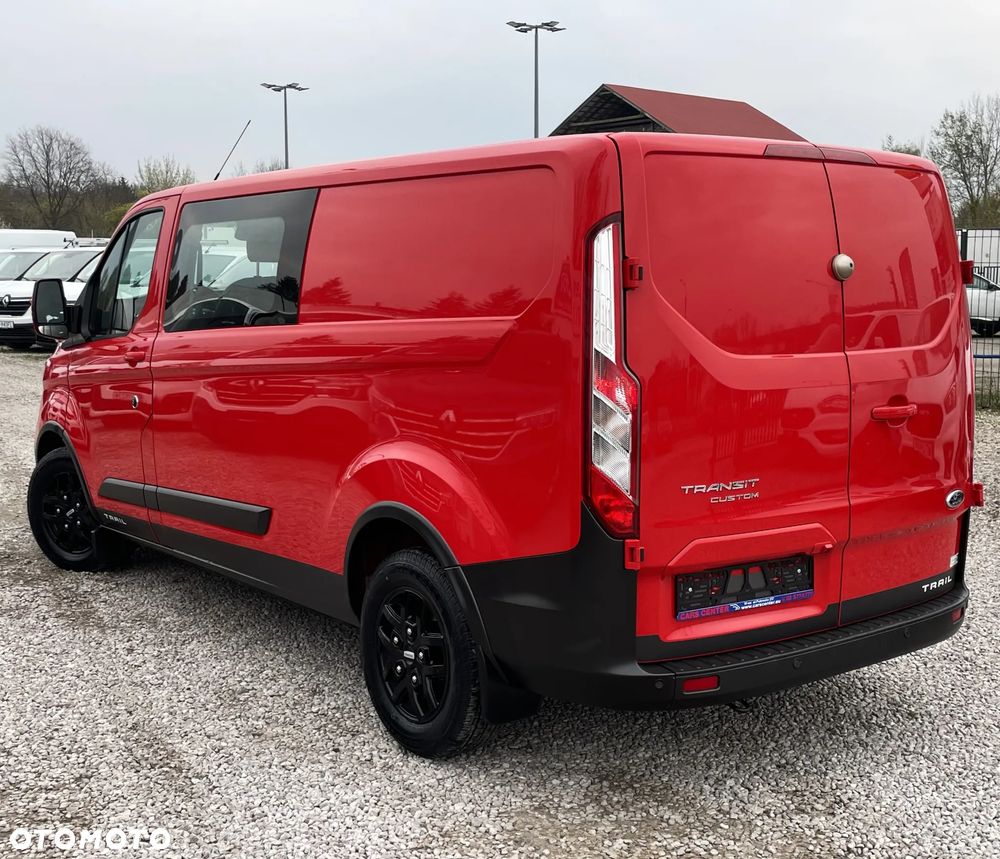 Ford Transit Custom - 13