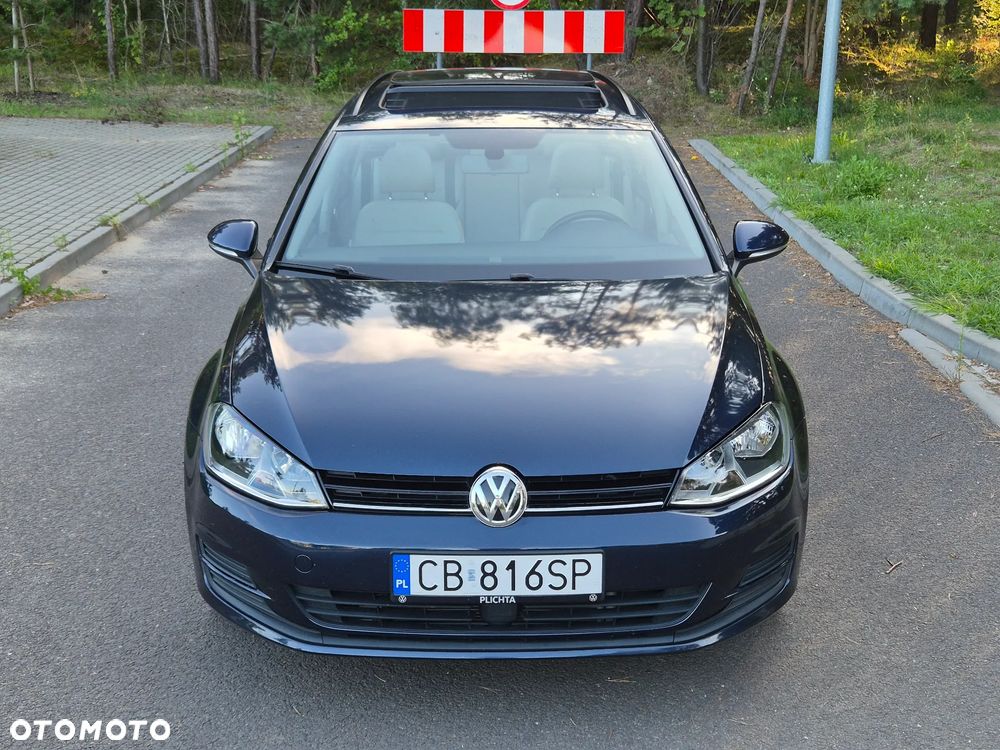 Volkswagen Golf - 2
