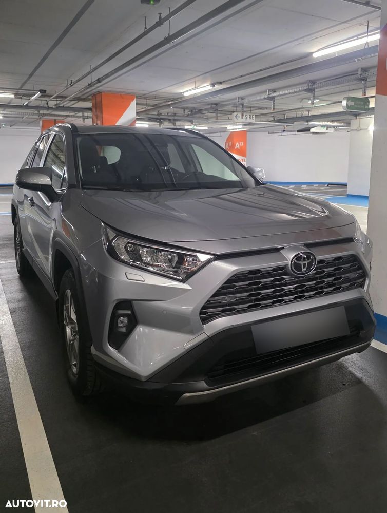 Toyota RAV4 - 3