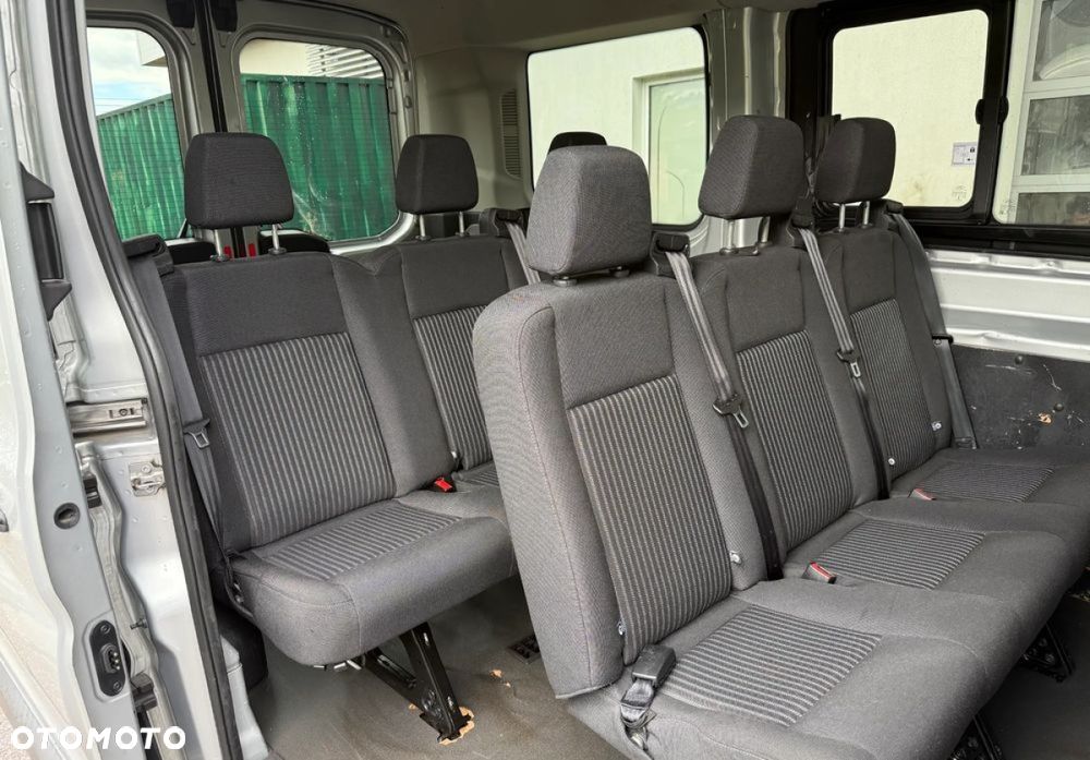 Ford Transit - 30