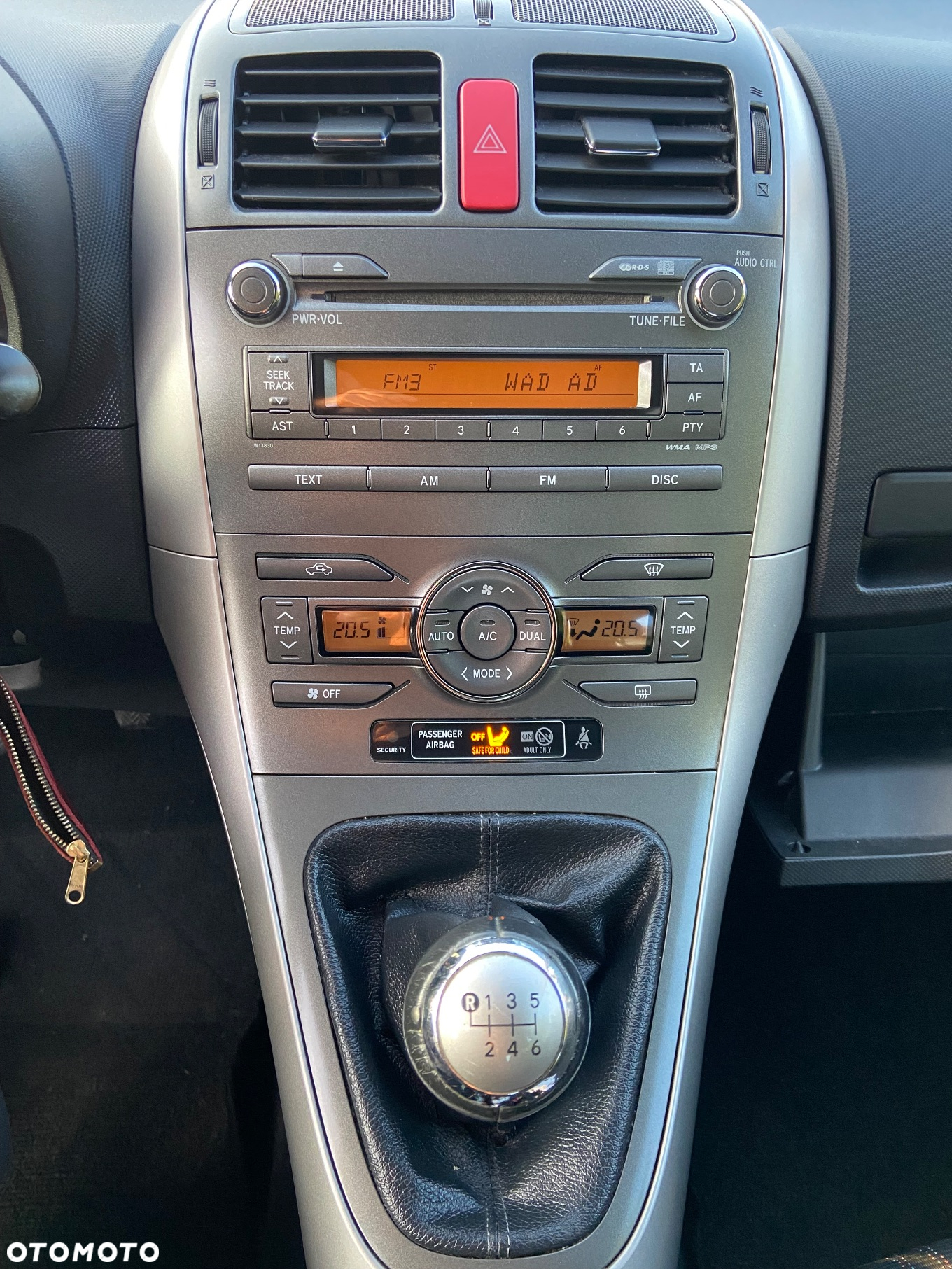 Toyota Auris - 17