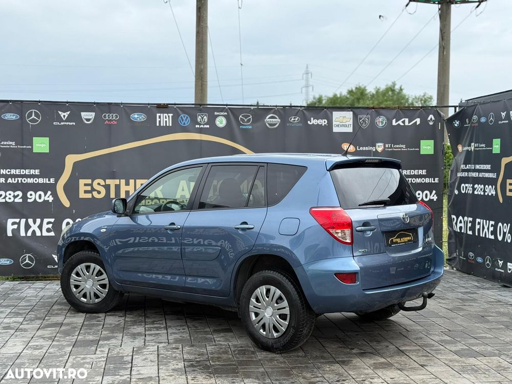 Toyota RAV4 D-4D 4x4 - 4
