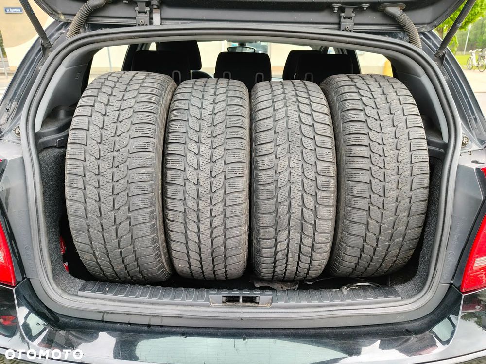 BMW Seria 1 120d DPF - 7