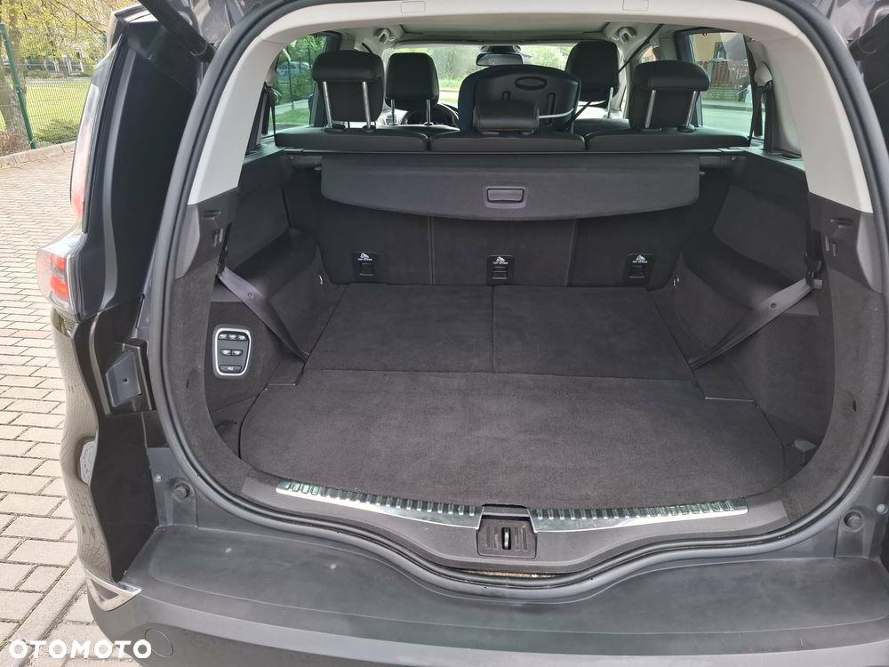 Renault Espace 1.6 TCE Energy Zen EDC 7os - 9