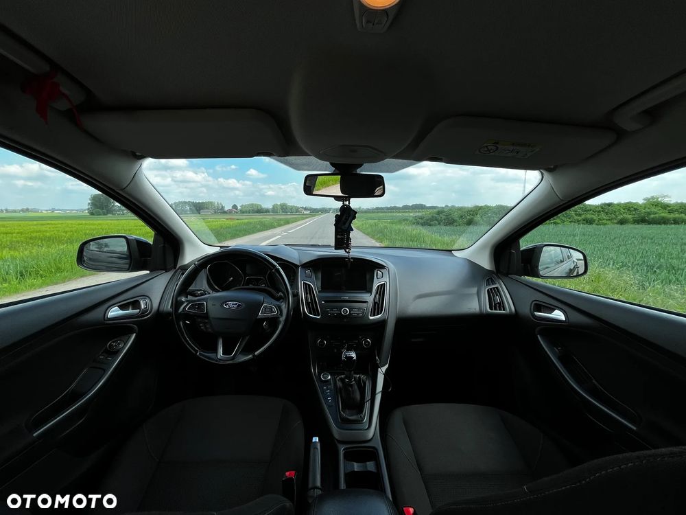 Ford Focus 1.5 TDCi DPF Start-Stopp-System Trend - 19