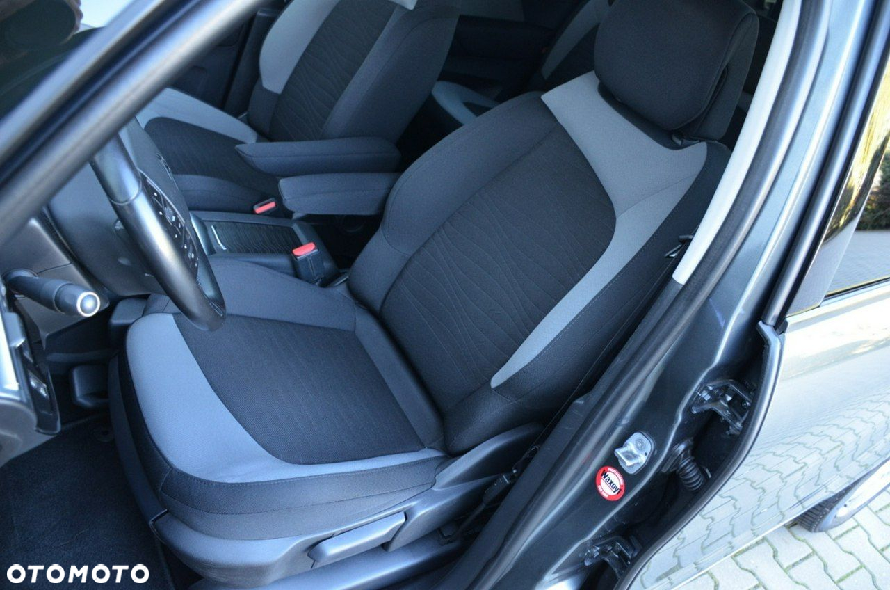 Citroën C4 Grand Picasso - 26