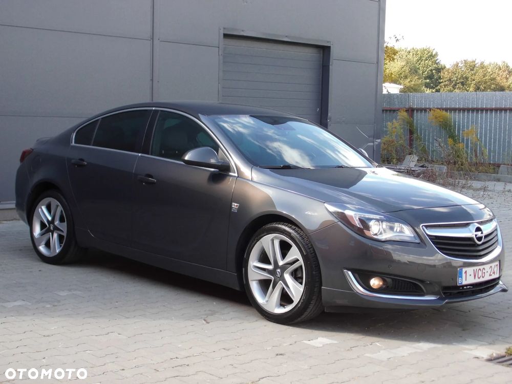 Opel Insignia 1.6 SIDI Turbo Sport - 27