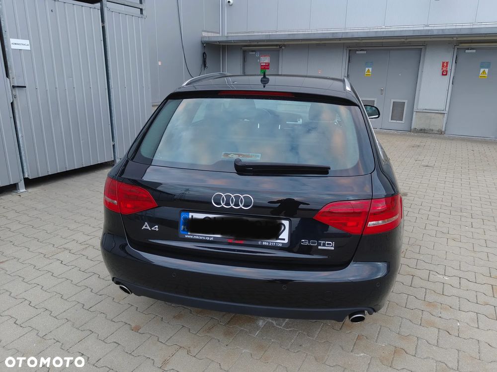 Audi A4 Avant 3.0 TDI DPF quattro S line Sportpaket (plus) - 8