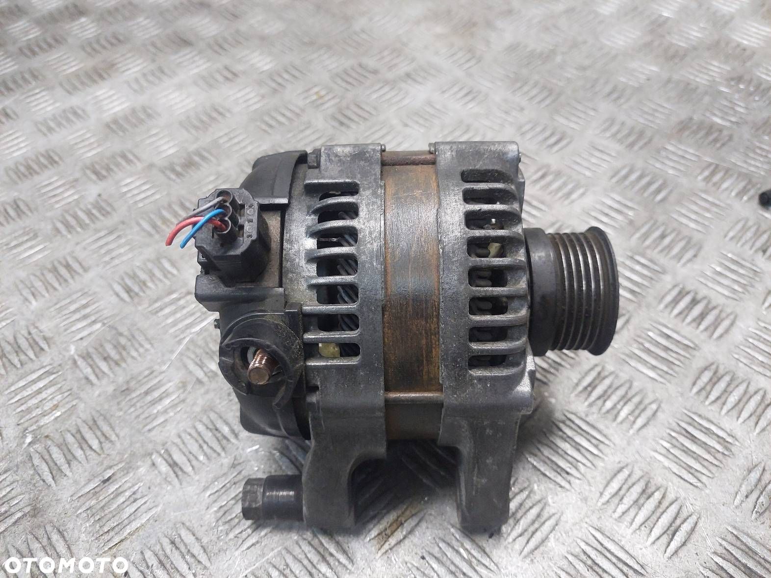 ALTERNATOR FORD FOCUS MK2 II LIFT 1.6 TDCI - 1