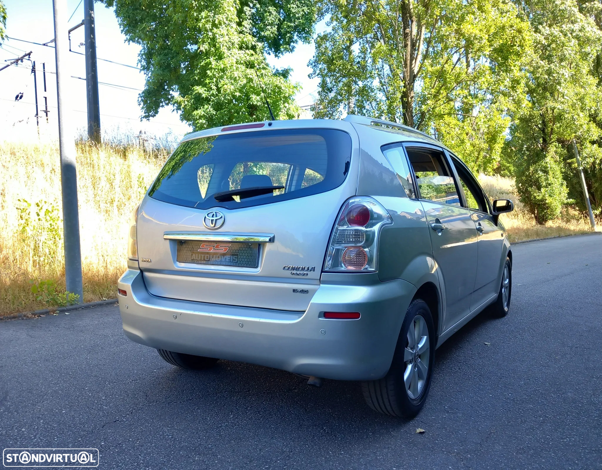 Toyota Corolla Verso 2.2 D-4D Sol - 5