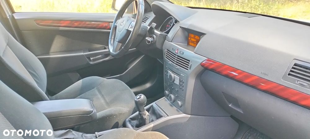 Opel Astra 1.6 Easytronic Edition - 35