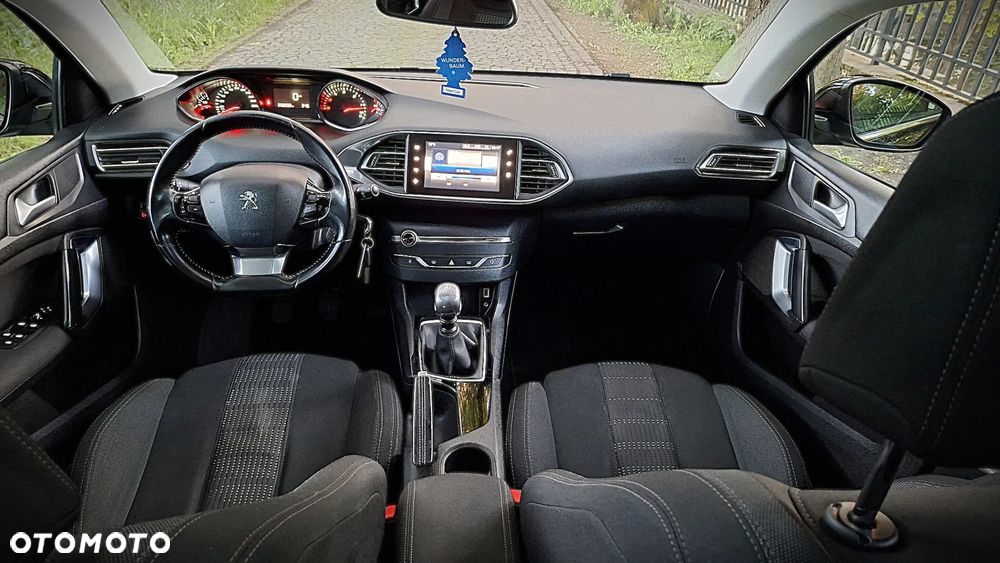 Peugeot 308 - 12