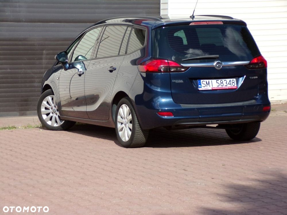 Opel Zafira - 13