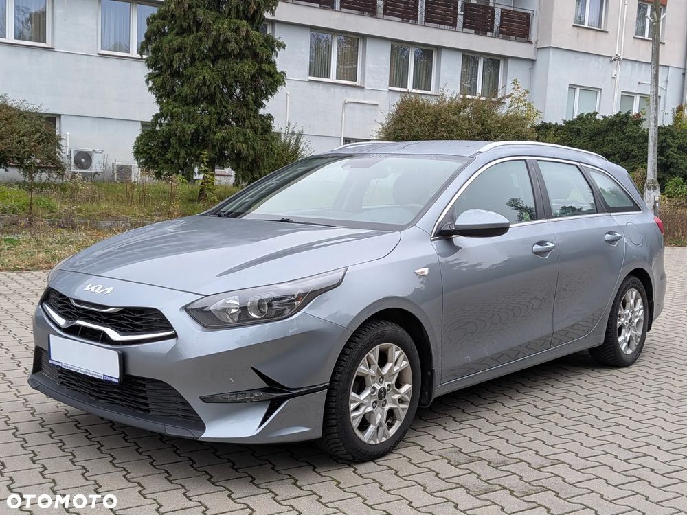 Kia Ceed 1.5 T-GDI Business Line - 4