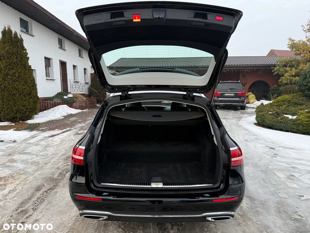 Mercedes-Benz Klasa E 300 de 9G-TRONIC Avantgarde - 22