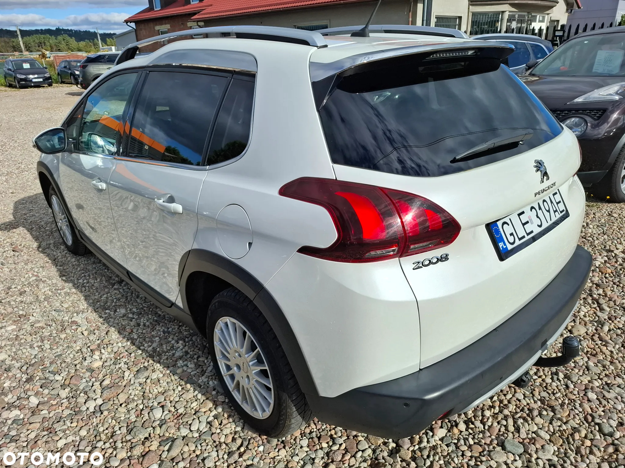 Peugeot 2008 1.6 BlueHDi Active - 8