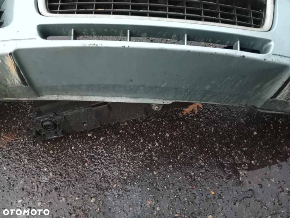 zderzak przód audi a 3 8p - 6