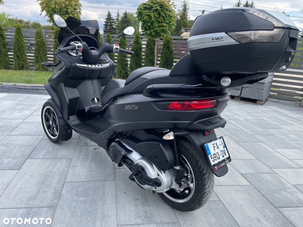 Piaggio MP-3 - 15